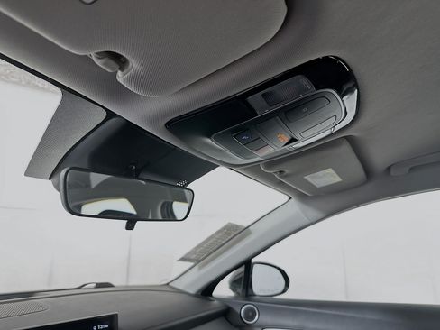 Used 2024 Hyundai Sonata SEL FWD image 18