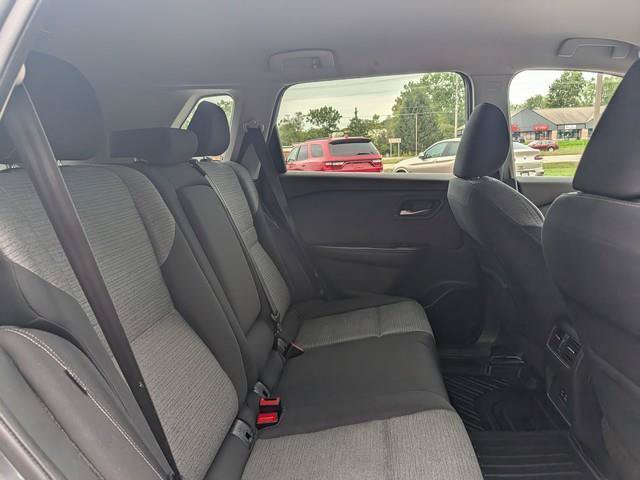 Used 2021 Nissan Rogue SV AWD/4WD image 23