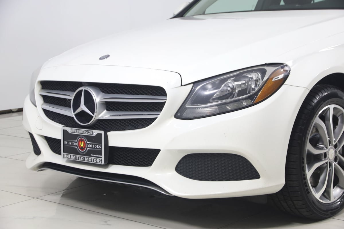 Used 2016 Mercedes-Benz C 300 4MATIC Sedan image 42