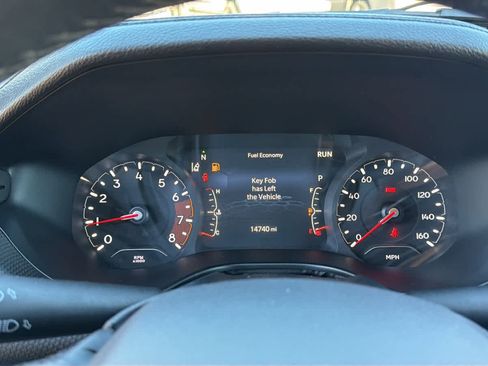 Used 2022 Jeep Compass Altitude w/ Convenience Group image 16