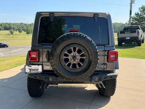 Used 2021 Jeep Wrangler Unlimited Rubicon AWD/4WD image 6