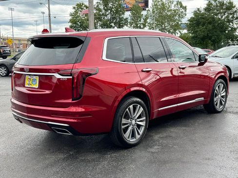 Used 2021 Cadillac XT6 Premium Luxury FWD image 5