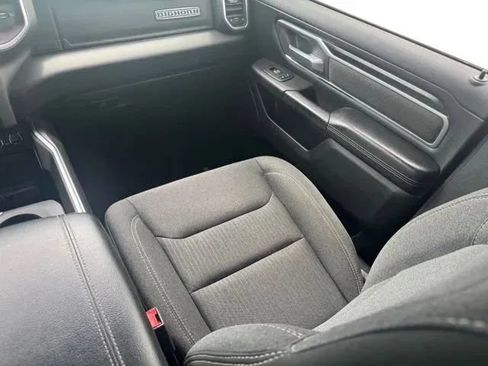 Used 2019 RAM 1500 Big Horn AWD/4WD image 19