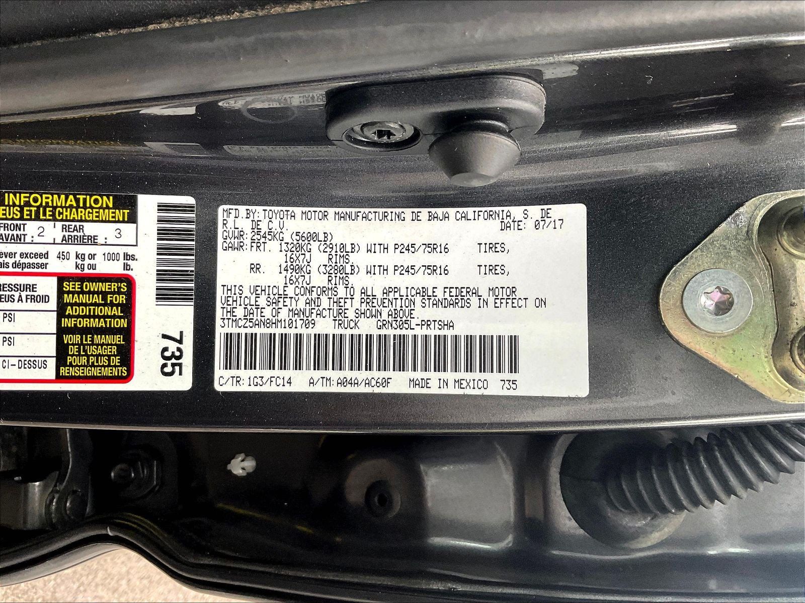 Used 2017 Toyota Tacoma SR5 w/ Tow Package AWD/4WD image 20