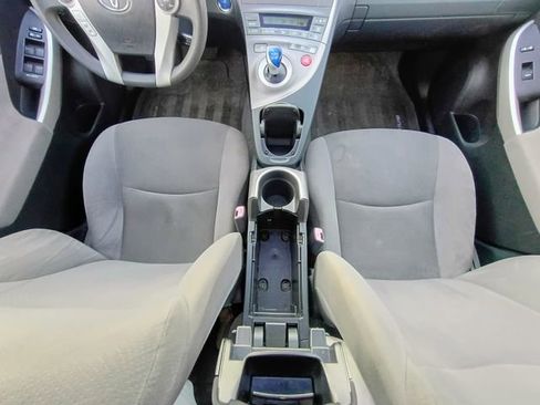 Used 2013 Toyota Prius Three w/ Solar Roof Pkg FWD image 36