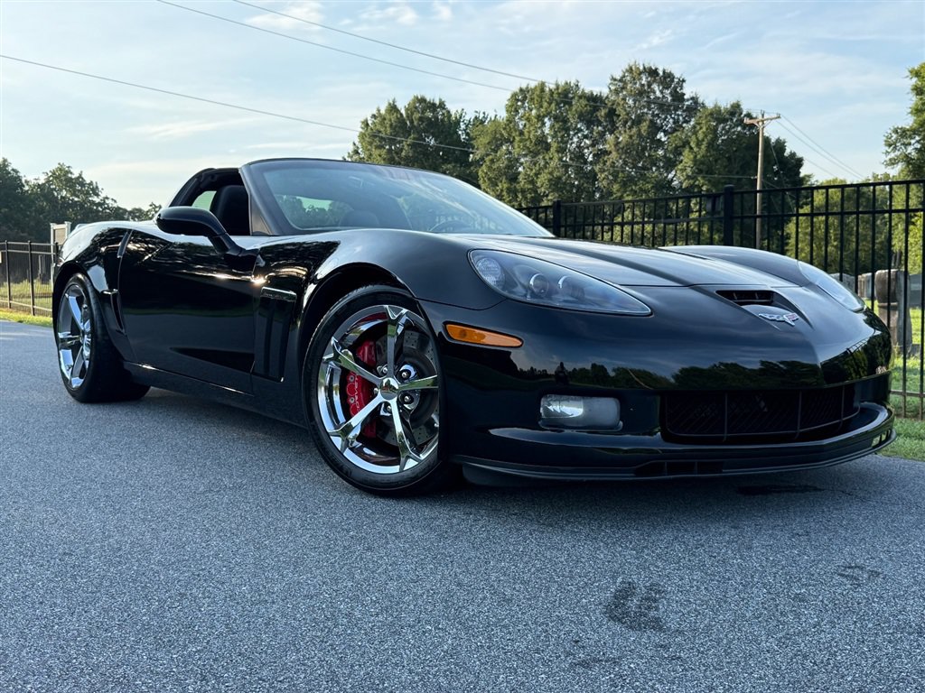 Used 2013 Chevrolet Corvette Grand Sport w/ 2LT Preferred Equipment Group RWD image 33