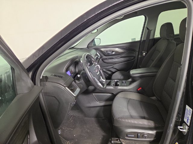 Used 2023 GMC Terrain SLE w/ Driver Convenience Package AWD/4WD image 12