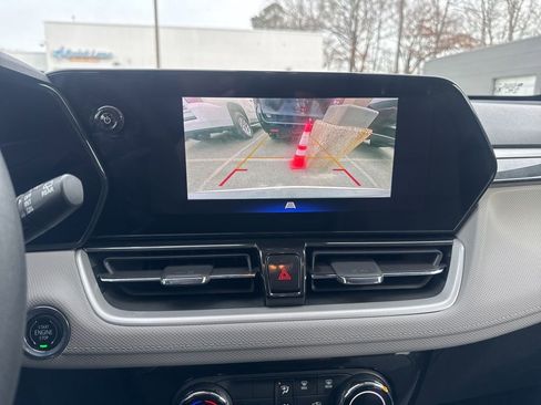 Used 2025 Chevrolet TrailBlazer LT image 45