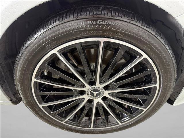 Used 2021 Mercedes-Benz C 300 Sedan image 13