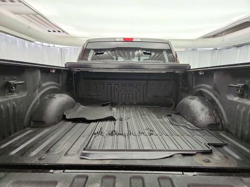 Used 2018 Ford F150 XLT w/ Equipment Group 302A Luxury AWD/4WD image 29