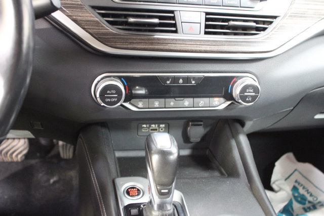 Used 2019 Nissan Altima 2.5 Platinum AWD/4WD image 20