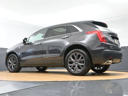 Used 2018 Cadillac XT5 Luxury w/ LPO, Black Ice Package AWD/4WD image 56