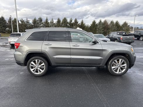 Used 2012 Jeep Grand Cherokee Laredo image 8