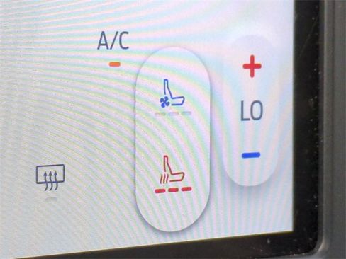 Used 2024 Ford Edge Titanium w/ Equipment Group 301A image 23