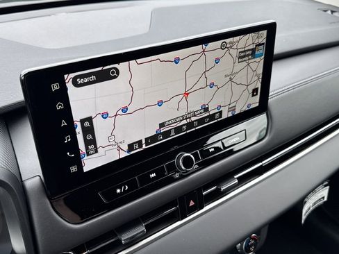 New 2026 Mitsubishi Outlander AWD image 13