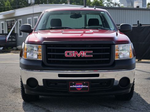 Used 2009 GMC Sierra 1500 W/T AWD/4WD image 5