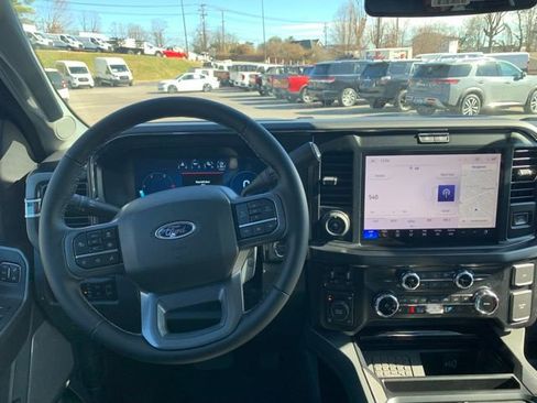 New 2026 Ford F350 Lariat w/ Lariat Ultimate Package AWD/4WD image 9