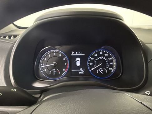 Certified 2023 Hyundai Kona SEL AWD/4WD image 17