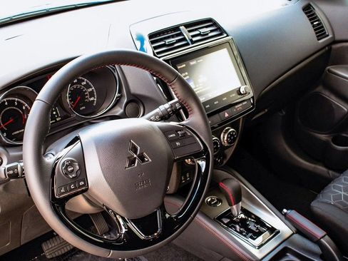 New 2025 Mitsubishi Outlander Sport AWD image 15