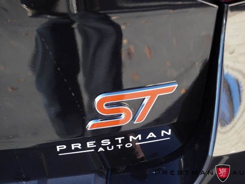 Used 2020 Ford Explorer ST w/ Premium Technology Package image 5