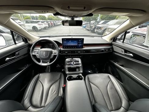 Certified 2023 Lincoln Nautilus Reserve AWD/4WD image 16