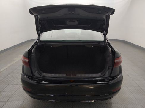 Used 2021 Volkswagen Jetta SE FWD image 29