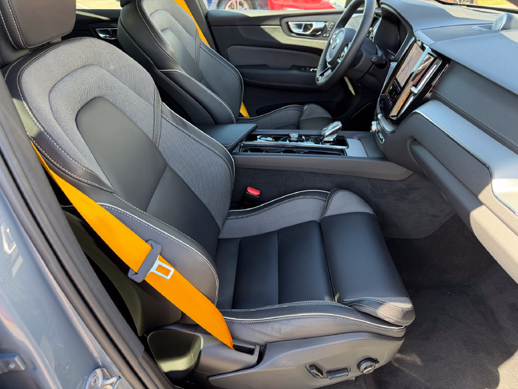 Certified 2024 Volvo XC60 T8 Polestar AWD/4WD image 16