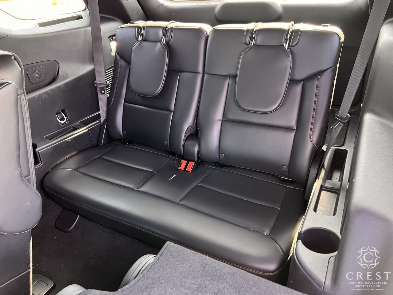 Used 2025 Ford Explorer ST AWD/4WD image 28