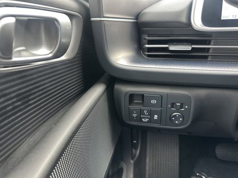 Certified 2024 Hyundai Ioniq 6 SE image 18