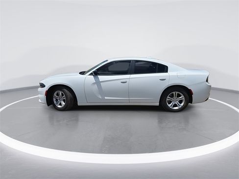Used 2023 Dodge Charger SXT image 5