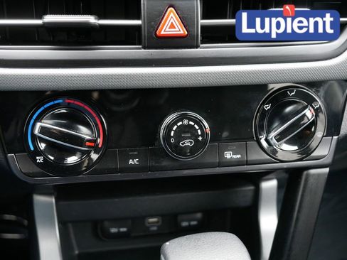 Used 2024 Kia Seltos LX image 20