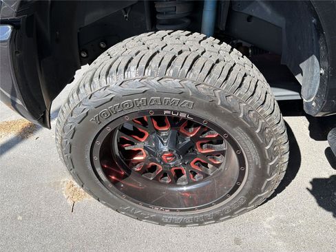 Used 2018 RAM 2500 Laramie w/ Sport Appearance Group AWD/4WD image 7