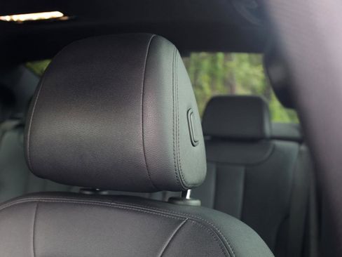 Used 2019 BMW 530i w/ Convenience Package RWD image 27