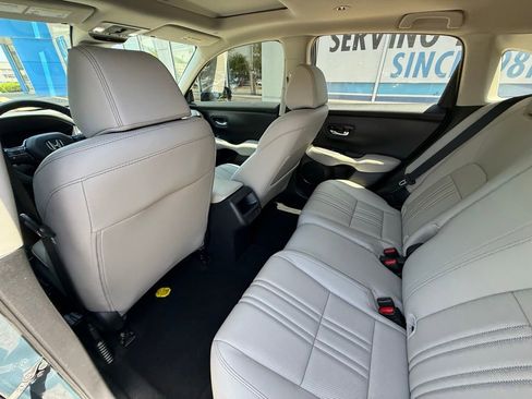 Used 2024 Honda HR-V EX-L image 28
