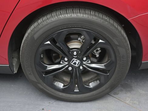 Used 2025 Honda Accord SE image 9