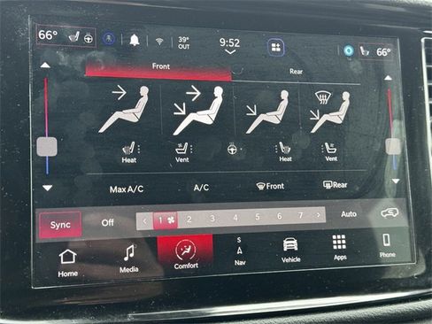 Used 2023 Dodge Durango R/T w/ Blacktop Package image 33