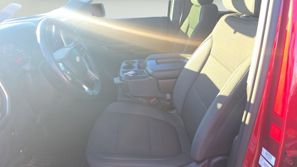 Used 2020 Chevrolet Silverado 1500 LT w/ All-Star Edition RWD image 15