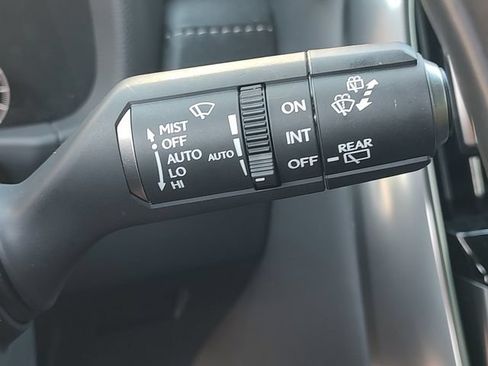 Used 2024 Lexus LX 600 4WD w/ Luxury Package image 23