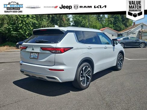 Used 2024 Mitsubishi Outlander SEL AWD/4WD image 7