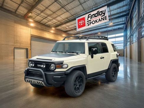 Used 2010 Toyota FJ Cruiser 4WD image 1