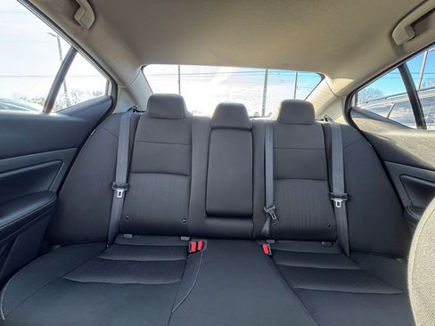 Used 2025 Nissan Altima 2.5 SV image 38