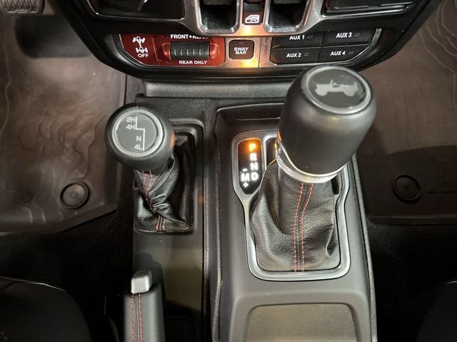 Used 2020 Jeep Wrangler Unlimited Rubicon w/ Quick Order Package 28Y Recon AWD/4WD image 16