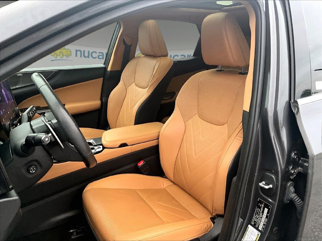 Used 2023 Lexus NX 350 AWD w/ Vision Package image 10