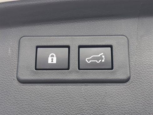 Certified 2024 Subaru Outback Touring XT image 10