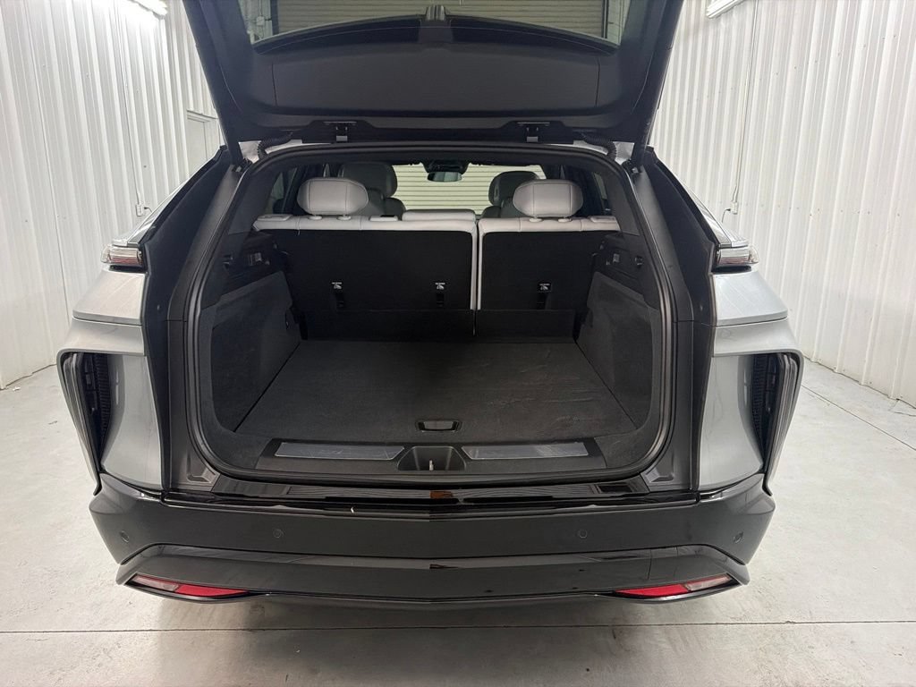 Certified 2024 Cadillac Lyriq Sport RWD image 39