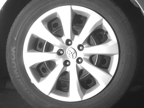 Used 2025 Toyota Corolla LE FWD image 13