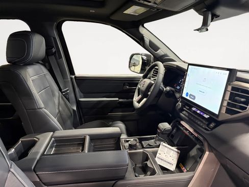New 2026 Toyota Tundra Limited AWD/4WD image 15