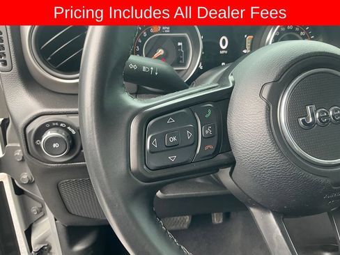 Used 2021 Jeep Wrangler Sport AWD/4WD image 14
