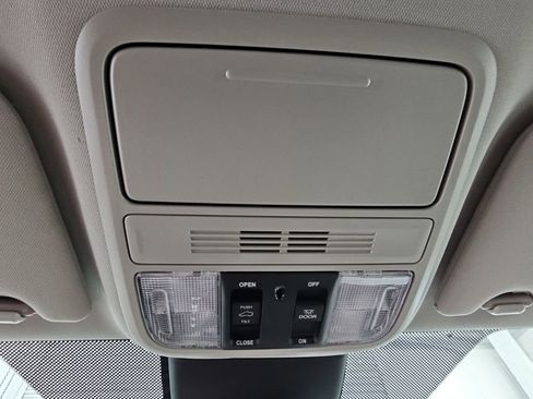 New 2026 Honda Odyssey EX-L image 23