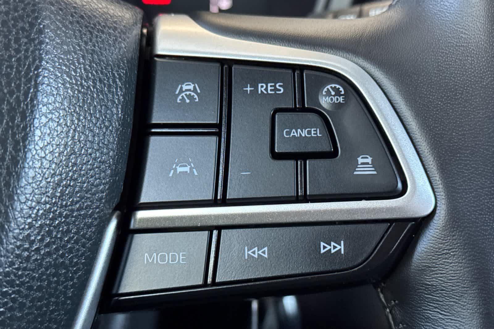 Certified 2025 Toyota Grand Highlander AWD image 28